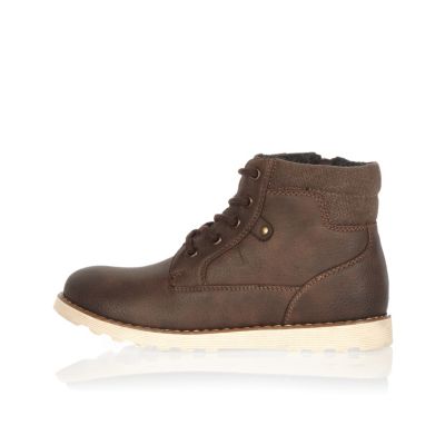 Boys brown cleated sole worker boots